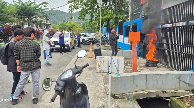 Mahasiswa IMPERIUM Kaltim Gugat Dugaan Pembiaran Aktivitas Ilegal di Mahakam.