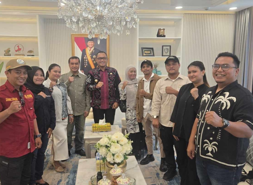 Wagub Kaltim Dukung Program PJI, Tekankan Profesionalisme dan Kompetensi Wartawan.