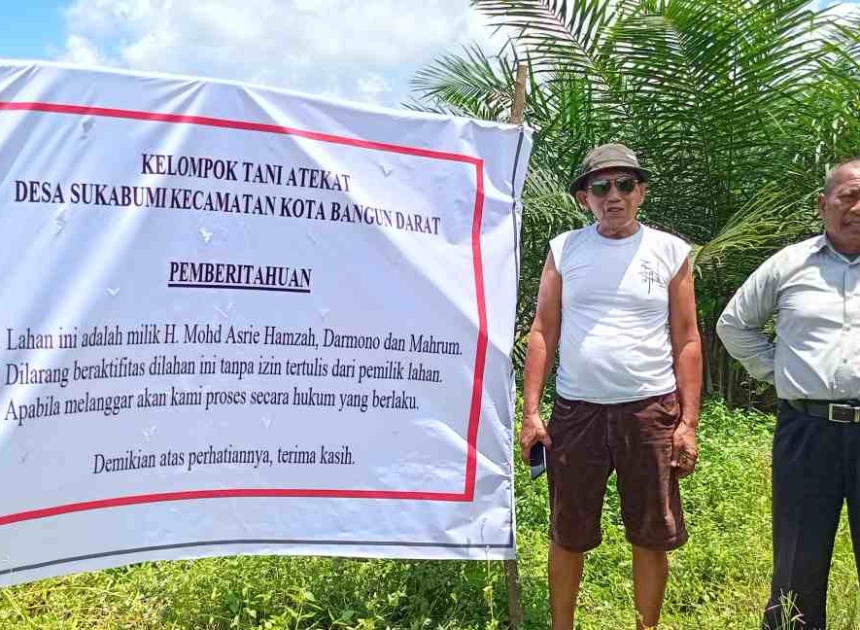 Sengketa Lahan 64 Hektare di Kota Bangun Darat, Warga Pasang Spanduk Klaim Kepemilikan