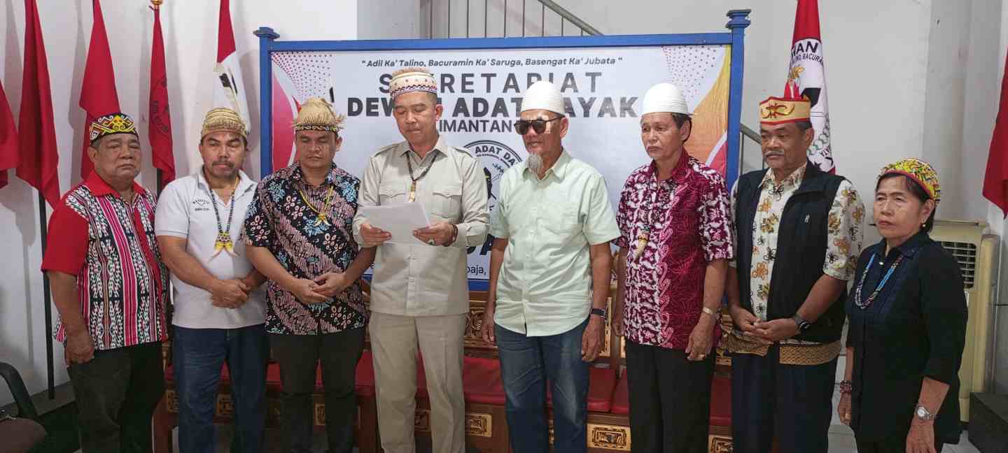 Dampak Penyalahgunaan Atribut Adat Dayak, Lukai Marwah Adat Dayak.