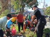 Wawali Pimpin Gotong Royong di Samarinda Bersihkan Drainase