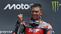 Hakim Danish Juara Moto3 Ceko 2026, Tekanan Semakin Kuat untuk Veda Ega