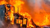 Rumah Orang Tua Ludes Dibakar Anak Sendiri Akibat Asmara Tak Direstui di Sulteng
