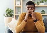 Mengapa Pria Usia 40 dan 50-an Sering Kehilangan Energi? Analisis Penyebab dan Solusi