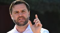 JD Vance Ungkap Perbedaan Pendekatan AS dan Israel Terhadap Iran