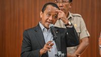 Menteri Bahlil Ajak BIN dan Kejaksaan Agung Pastikan Pasokan Batu Bara PLN Aman