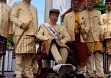 Jokowi Terima Gelar ‘Baginda Pemuka Bangsa’ di Lampung Perkuat Ikatan Budaya Nasional