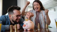 Soft Saving: Strategi Menabung Inovatif Demi Masa Depan dan Kebahagiaan Kini