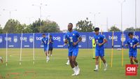 Persib Mulai Pra-Musim Liga Super 2026/2027: Tiga Amunisi Baru Langsung Adaptasi di Bawah Igor Tolic
