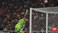 Persaingan Panas Kiper Persija: Nadeo Argawinata Tantang Dominasi Andritany