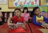 Membangun Resiliensi Anak: 5 Tanda Anak Kuat Mental di Dunia yang Kompetitif
