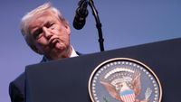Donald Trump Rombak Portofolio Investasi, Lepas Saham Meta dan Motorola: Apa Implikasinya?