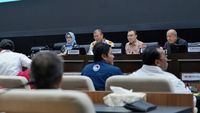 DPR Ajak Serikat Pekerja Susun RUU Ketenagakerjaan: Akankah Suara Buruh Terakomodasi Penuh?