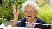 Ethel Caterham Rayakan Ulang Tahun Ke-117, Kisah Inspiratif Lolos dari Berbagai Zaman dan Pandemi
