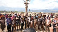 Menkop Tinjau Festival Lembah Baliem: Koperasi Jadi Kunci Penguatan Ekonomi Lokal Papua