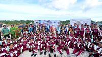 Ketua Umum TP PKK Salurkan Bantuan Edukasi, Tingkatkan Kualitas Sekolah Rakyat Biak Numfor