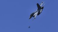 Ketegangan Baltik: Jet NATO Tembak Jatuh Drone Asing Diduga Rusia di Udara Latvia