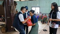 Pupuk Indonesia & Relawan Bakti BUMN Bergerak Bantu Korban Gempa NTT di Ruteng