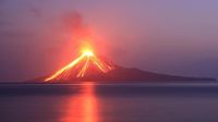 Krakatau Warisan Sejarah dan Ancaman Abadi yang Memikat Perhatian Global