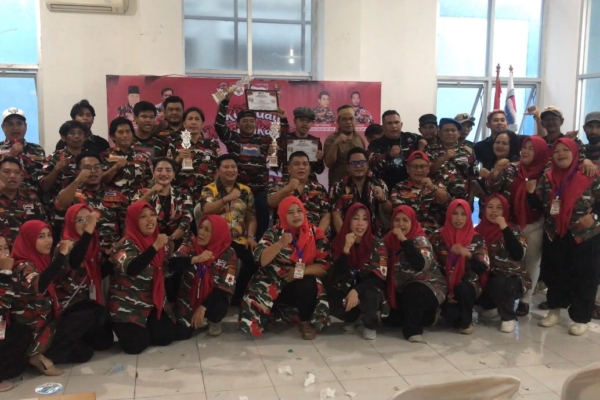 Lomba Domino LMP Samarinda Pererat Kebersamaan Kader