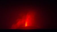 Mengenal Lava Fountain dari Erupsi Anak Krakatau Analisis Ilmiah dan Dampaknya