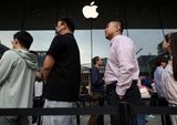 Fenomena Antrean iPhone Pro Terbaru di Beijing: Antusiasme Konsumen Tak Terbendung