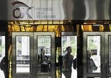 OJK Tutup 12 Bank, Termasuk BPR Citra Bersada Abadi, Efektif Agustus 2026: Implikasi dan Analisis