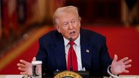 Hakim Federal AS Perintahkan Trump Pulihkan Akses Liputan Media di Gedung Putih