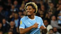 Floyd Samba: Remaja 17 Tahun Ukir Sejarah Dengan Dua Gol di Debut Manchester City