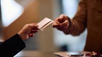 Jangan Sepelekan! Kunci Kartu Hotel dan Amplopnya Jadi Celah Kejahatan
