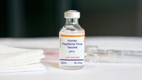Vaksin HPV di Usia Dewasa: Jangan Anggap Terlambat, Tetap Efektif Melindungi