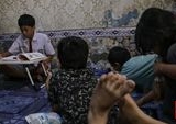 Dampak Abu Vulkanik Anak Krakatau: PJJ Diberlakukan di Jakarta dan Bogor