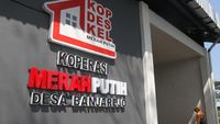 Kemenkeu Tunda Bayar Cicilan Rp37 T Kopdes Merah Putih: Mengungkap Kompleksitas Administrasi dan Dampak Ekonomi
