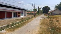Kontroversi Lokasi Gedung Koperasi Desa Merah Putih di Samping Pemakaman Cigobang