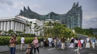Pemerintah Tingkatkan Operasi Bom Air Atasi Kebakaran Hutan di Dekat IKN Nusantara
