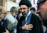 Putra Pemimpin Tertinggi Iran Klaim Pukul Mundur Pasukan Musuh dari Perairan Selatan