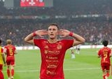 Derbi Klasik: Persija Kalahkan Persib 2-1 di GBK, Rivalitas Abadi Bergeser ke Estetika Permainan