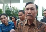 Luhut Targetkan Uji Coba Rekening Bansos Digital Awal 2027: Efisiensi Penyaluran Bantuan Sosial