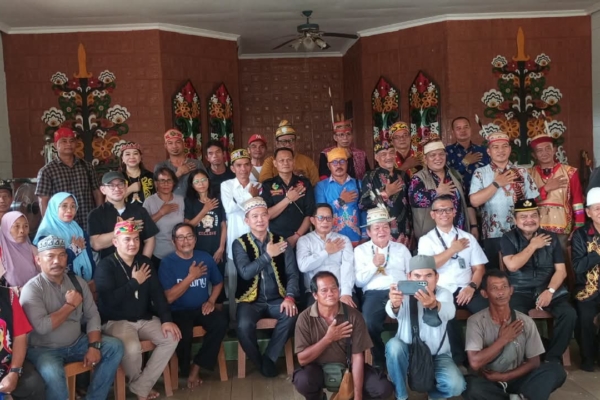 Sidang Adat Bukit Tengkorak: DAD Kaltim & OIKN Cari Solusi