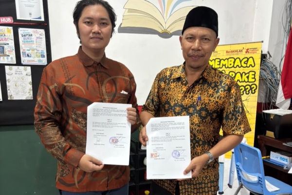 SMAN 1 Anggana Terapkan Aplikasi SUARA untuk Belajar