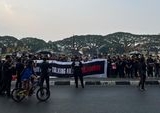 Malang Kenang Empat Tahun Tragedi Kanjuruhan Lewat Aksi Diam Penuh Haru
