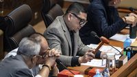 DPR Soroti Jabatan Komisaris Eks Ketua KPU Hasyim Asy’ari di BUMN di Tengah Kontroversi Pemilu