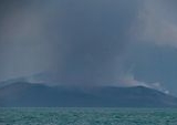 Anak Krakatau Erupsi Hampir 5 Menit, PVMBG Tegaskan Larangan Mendekat Meskipun Status Waspada