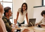 Tren Komunikasi Gen Z: Ucap ‘I Love You’ Saat Tinggalkan Rapat Kantor