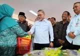 Pemerintah Perluas Bantuan Pangan Beras Hingga September, Zulhas Tekankan Peran Negara