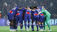 Klasemen Liga Champions Bergeser Drastis: PSG Kokoh, Barcelona di Bawah Tekanan