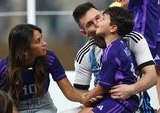 Strategi Jitu Como 1907: Putra Lionel Messi Kenakan Jersey Klub, Apa Maknanya?